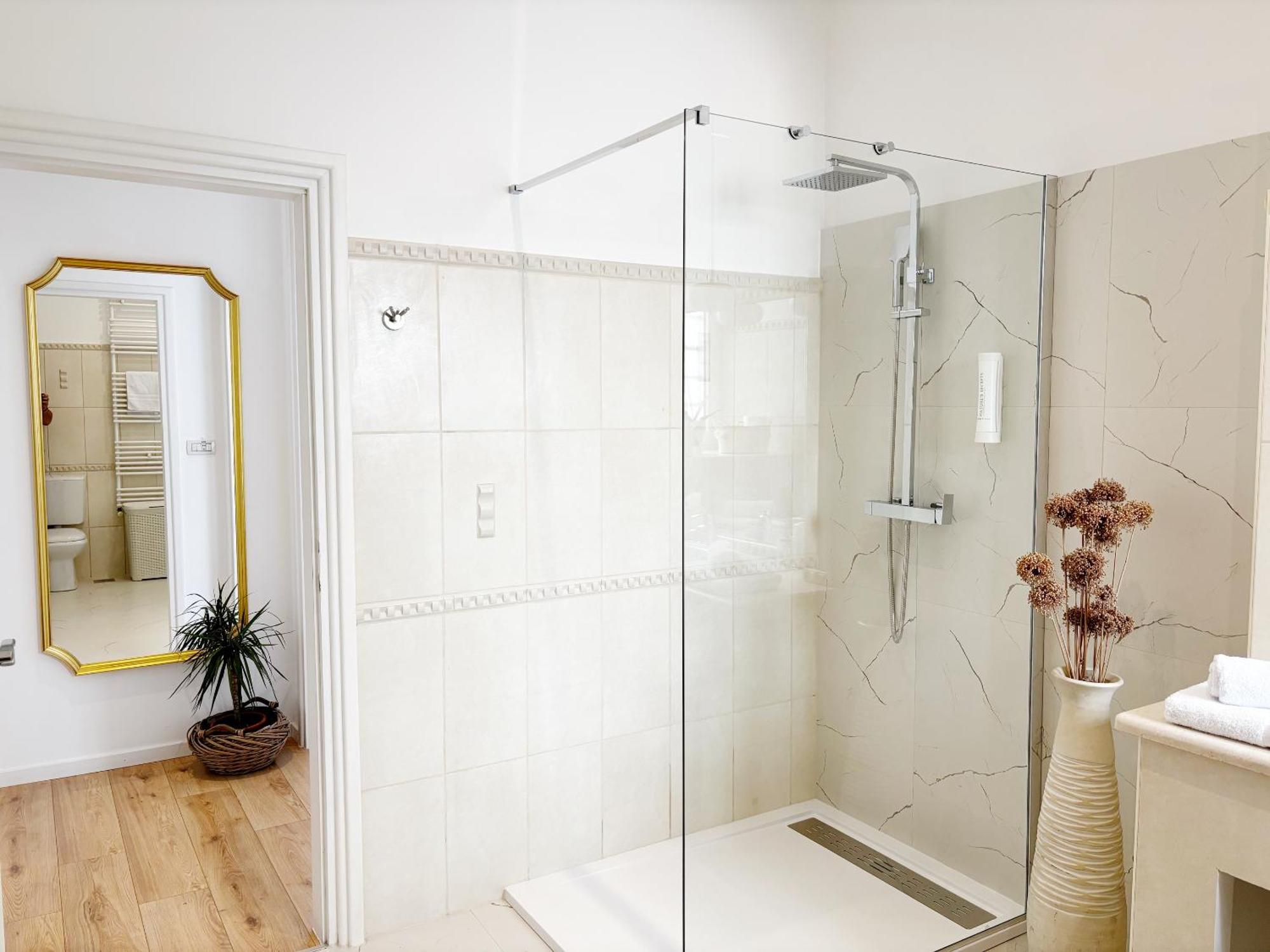Calafati Apartment With Free Private Parking 里耶卡 外观 照片